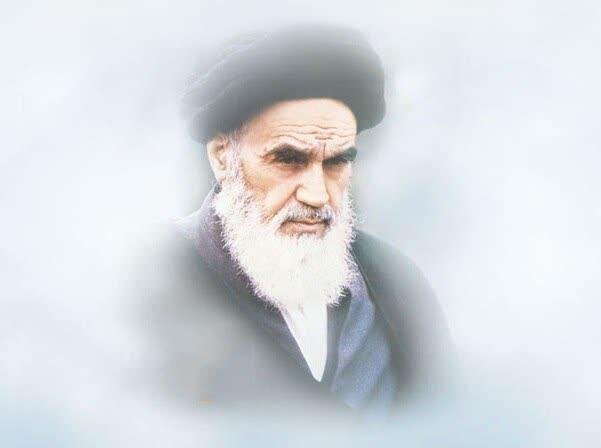 دوری از اشرافی گری توصیه امام (ره) به مسئولان بود