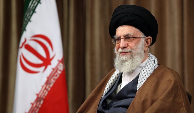 مکتب و روش فقهی آیت‌الله خامنه‌ای بررسی می‌شود