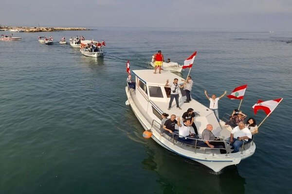 برگزاری راهپیمایی دریایی در حمایت از ثروت های نفتی لبنان تصاویر
