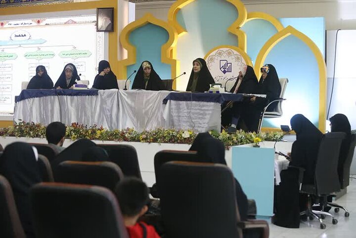 مناظره حافظان ایرانی و عراقی در سومین محفل بین المللی انس با قرآن