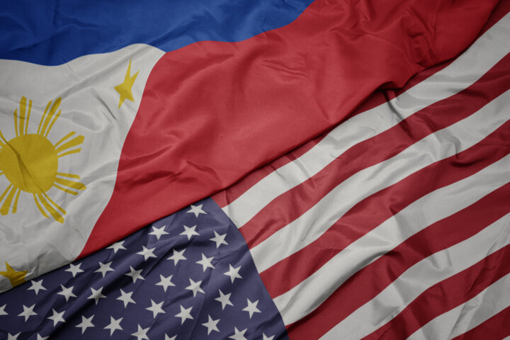 رهبران آمریکا و فیلیپین در مورد روابط نظامی گفتگو خواهند کرد