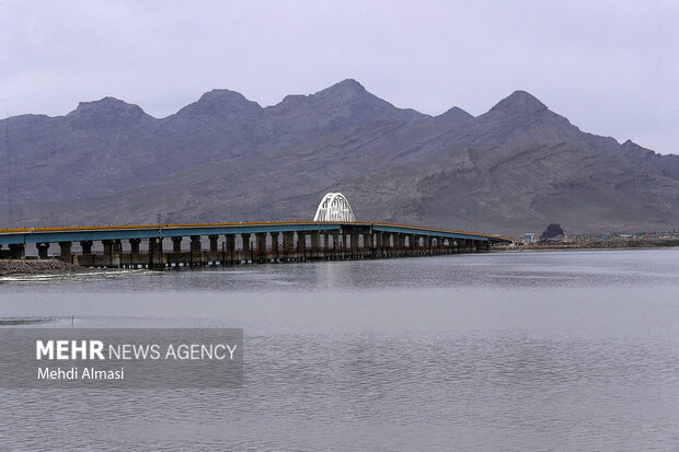 ارتفاع آب دریاچه ارومیه ۲۸ سانتی‌متر افزایش یافت