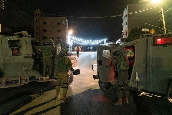 یورش صهیونیست‌ها به کرانه باختری/ زخمی شدن و بازداشت چند فلسطینی