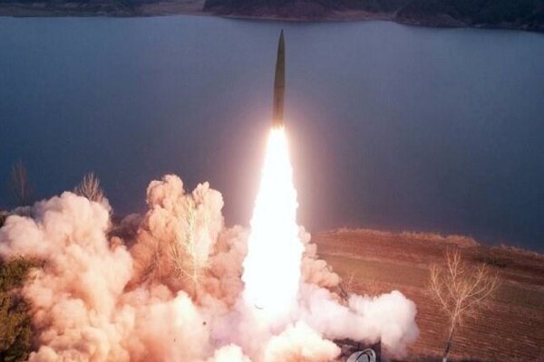 کره جنوبی و ژاپن به «آماده باش» درآمدند/ شلیک موشک توسط کره شمالی