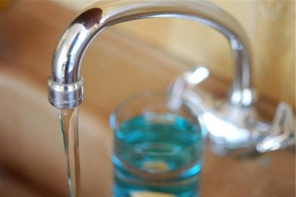 استاندار تهران: تهرانی ها با اصلاح الگوی مصرف بحران کمبود آب را رفع کنند