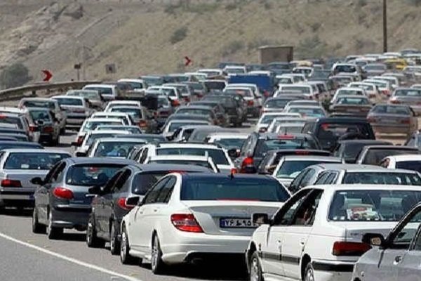 پلیس راه کشور اعلام کرد؛ ترافیک سنگین در محور چالوس و آزادراه تهران-‌شمال