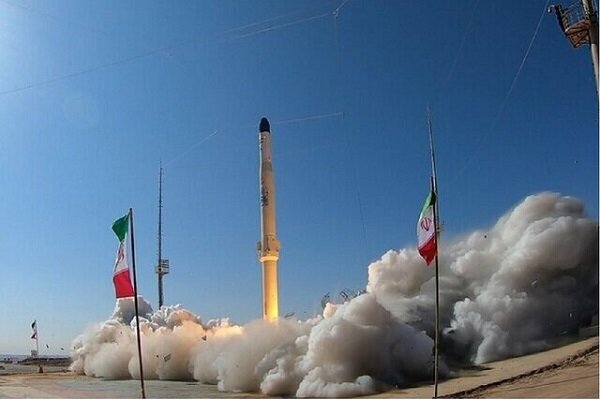 رییس سازمان فضایی به مهر خبر داد؛ پرتاب دو ماهواره تا یک ماه آینده