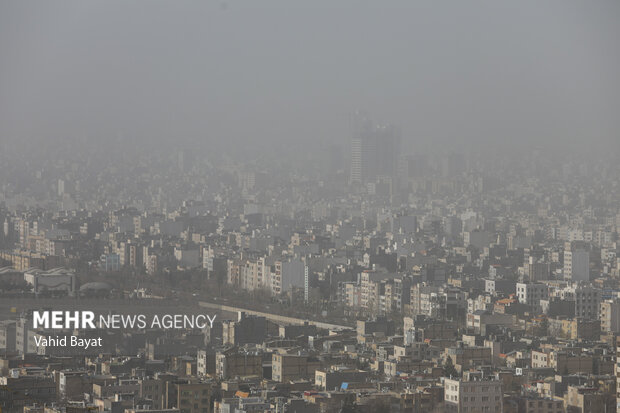 شرکت کنترل کیفیت هوا اعلام کرد؛ هوای تهران ناسالم است