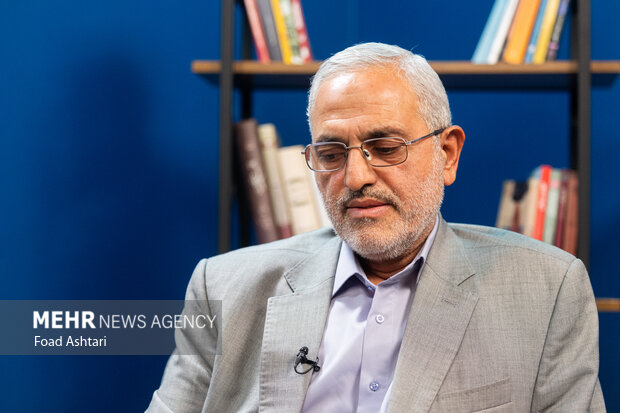 گفتوگوی «مجله مهر» با جانباز جنگ تحمیلی؛ از ایستادگی ۱۰۰ نفر مقابل ۷۰۰ تانک تا غواصان بیادعا