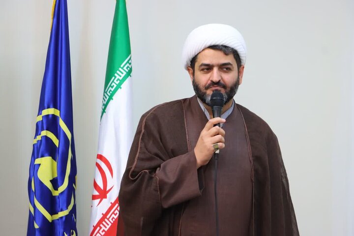 حجت‌الاسلام قائمی:‌ تضعیف رابطه مردم و روحانیت بازی باخت - باخت است