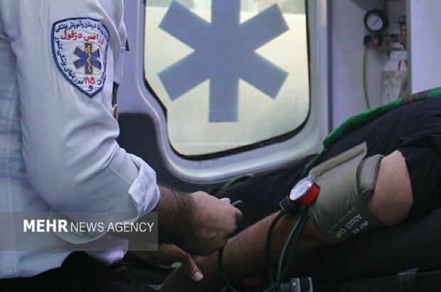 نجات جان جوان ۲۳ ساله در کامیاران با اقدام به‌موقع کارشناسان اورژانس